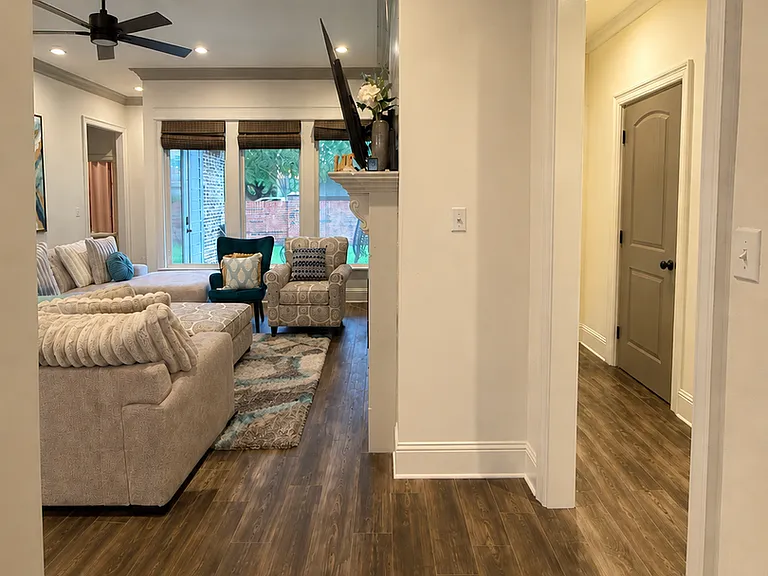 8820 Beau Chene Dr — Photo 18