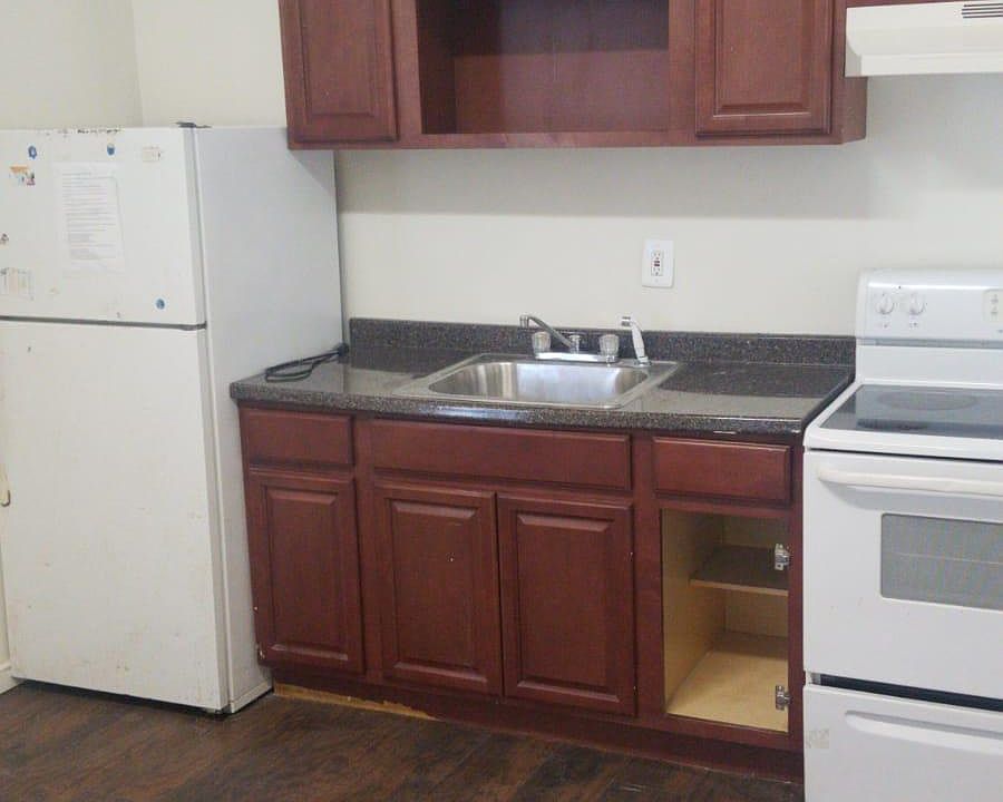 1st image of 1206 W Rockland St