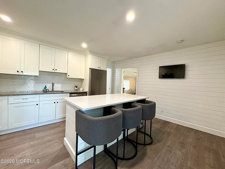 628 Columbia Ave — Photo 4