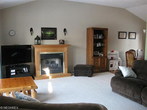 5th image of 2307 Oaklawn Dr
