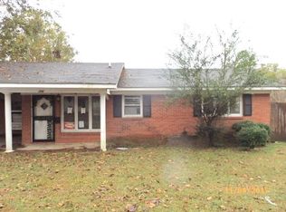 708 S Park St, Rector, AR 72461