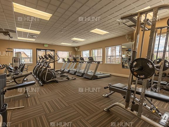 4th image of 4407 Lowry Cir