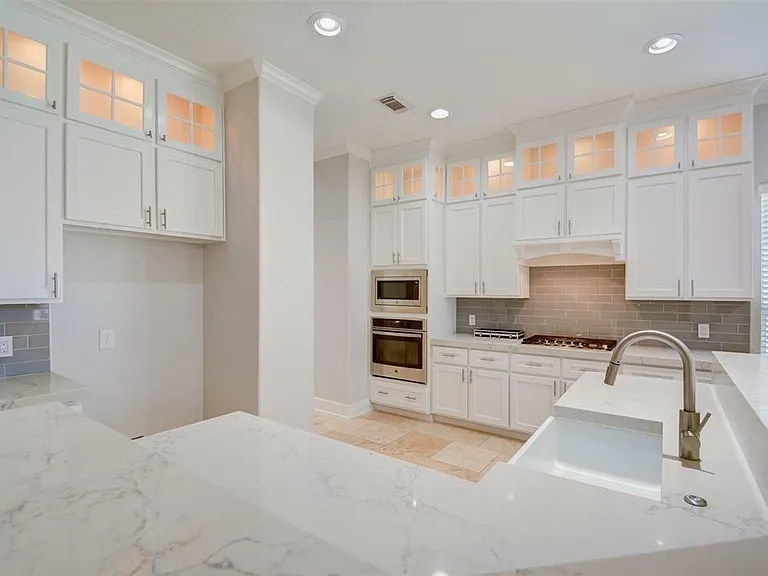 214 Spring Lakes Hvn — Photo 9