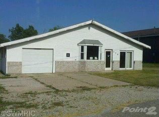 326 Bricker St, Cadillac, MI 49601