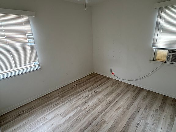 5th image of 336 S Alhambra Ave Unit C