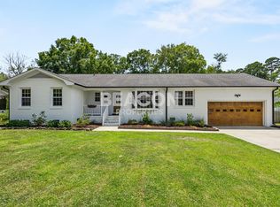 406 W Blackbeard Rd, Wilmington, NC 28409