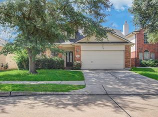6307 S Wintersage Ln, Houston, TX 77066