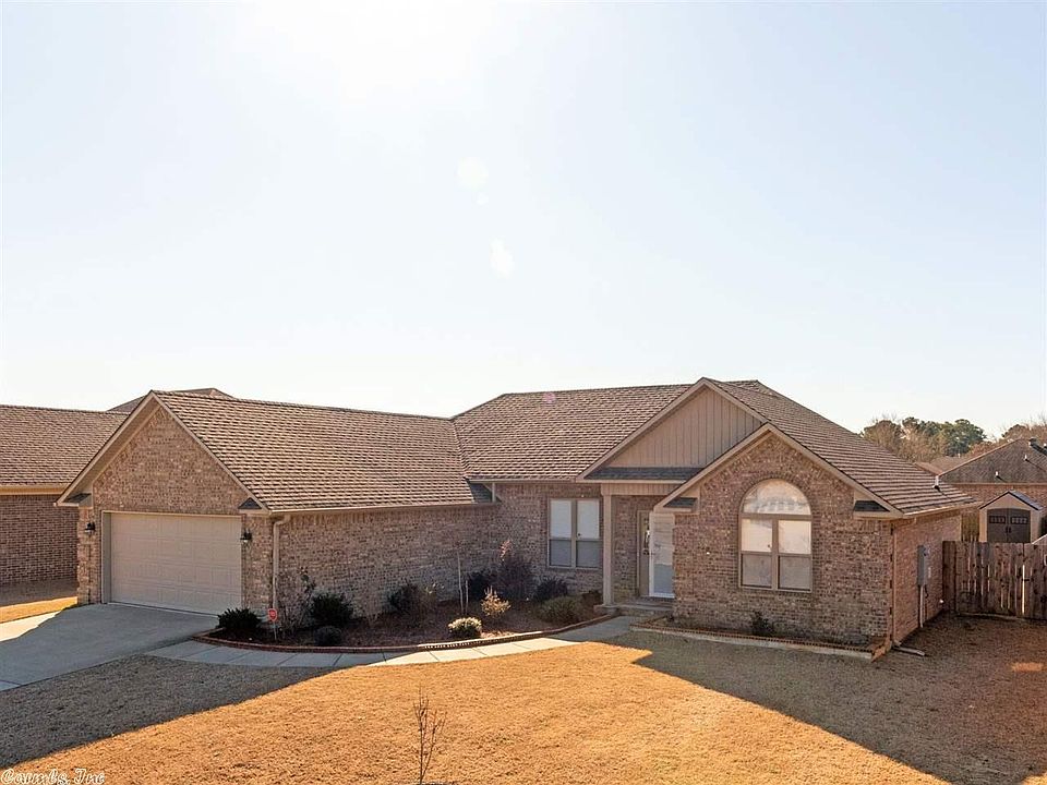 1st image of 1001 Puritan Dr