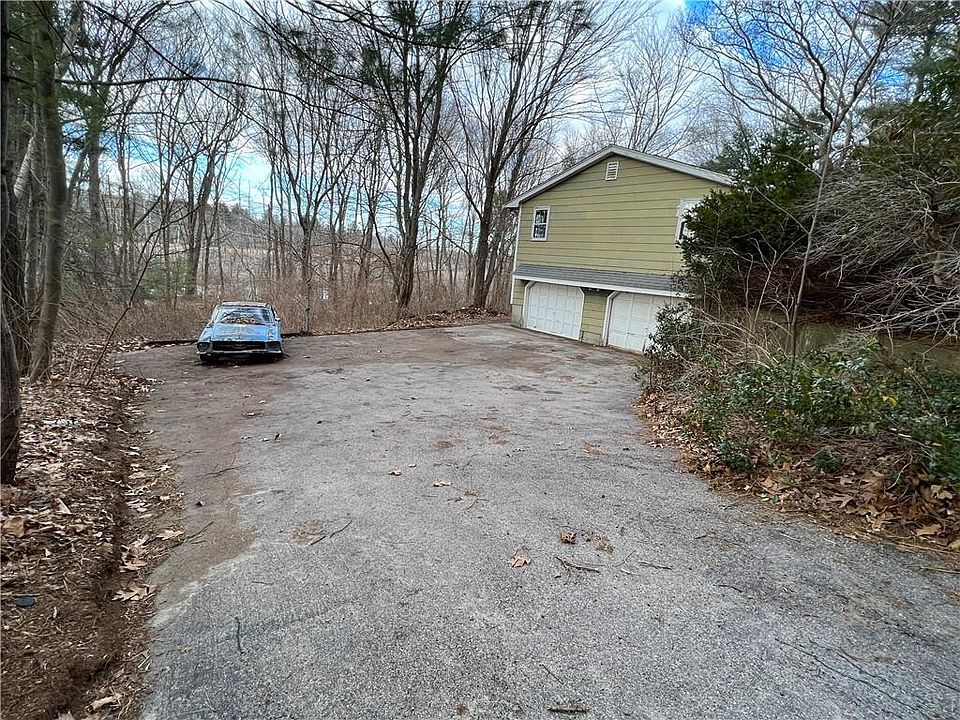 209 Greenville Rd, North Smithfield, RI 02896 Zillow