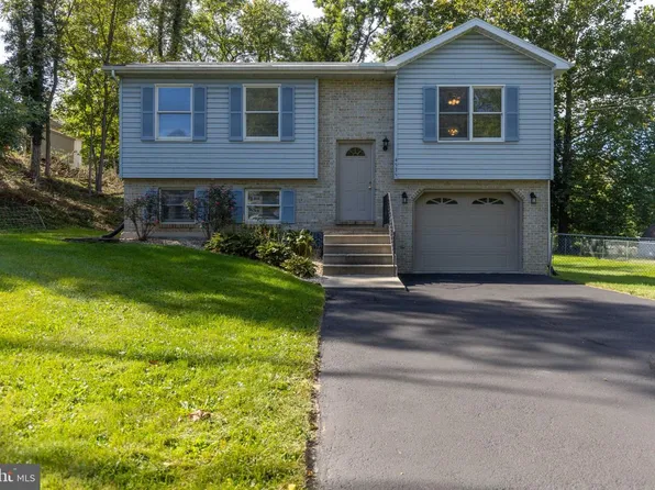 4535 Scotland Main St, Chambersburg, PA 17202