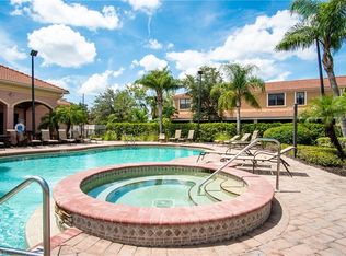 7380 Bristol Cir, Naples, FL 34120