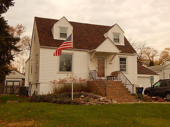 3rd image of 3048 Sandra Ave