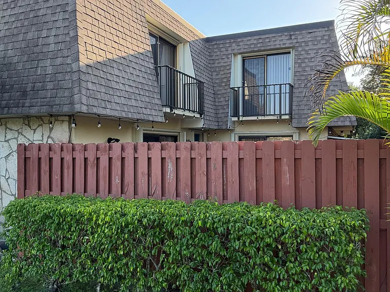 2949 SW 22nd Cir #27A — Photo 5