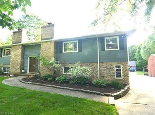 9910 Ravenna Rd, Chardon, OH 44024