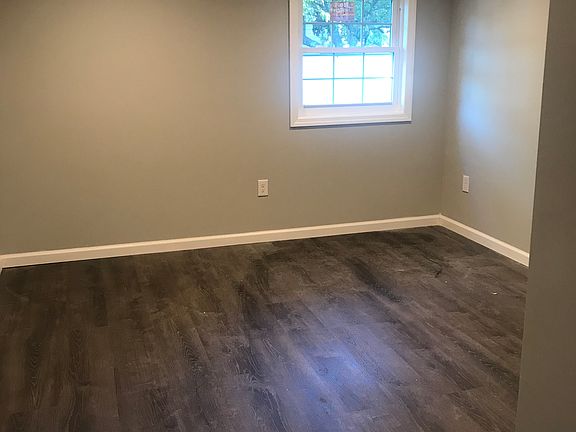 2nd image of 132 Wayne St #2