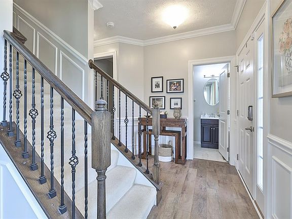 4th image of 309 Birch Brook Ct