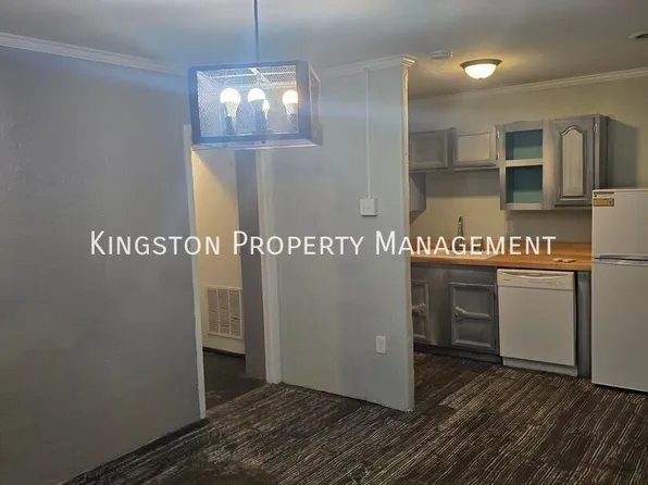 550 Smith St APT 4, Lexington, KY 40508