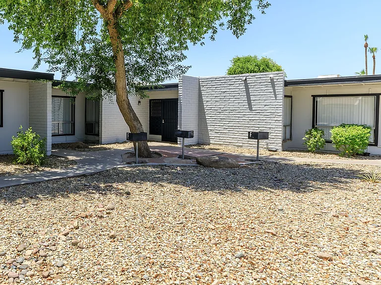 The Cara Apartments — Photo 39