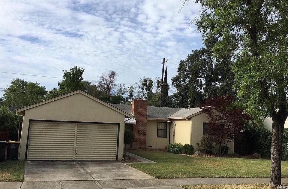 1st image of 916 W Mendocino Ave