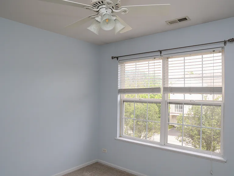 217 Comstock Dr — Photo 56