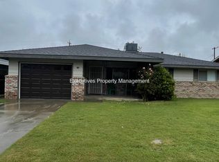 7126 Louise Ave, Winton, CA 95388