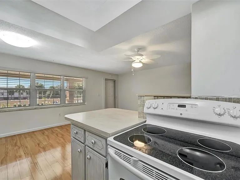 650 Pinellas Point Dr S #205 — Photo 11