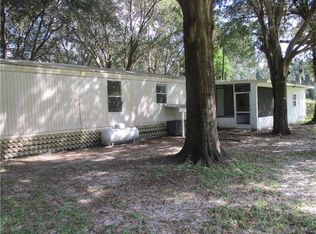 40629 Emeralda Island Rd, Leesburg, FL 34788