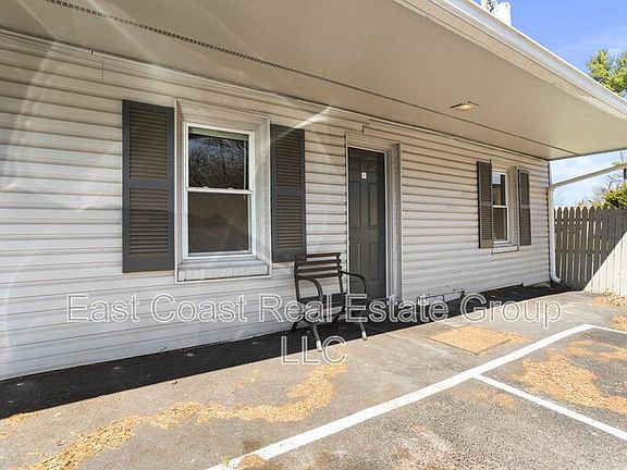 2nd image of 13628 Pennsylvania Ave Unit 13