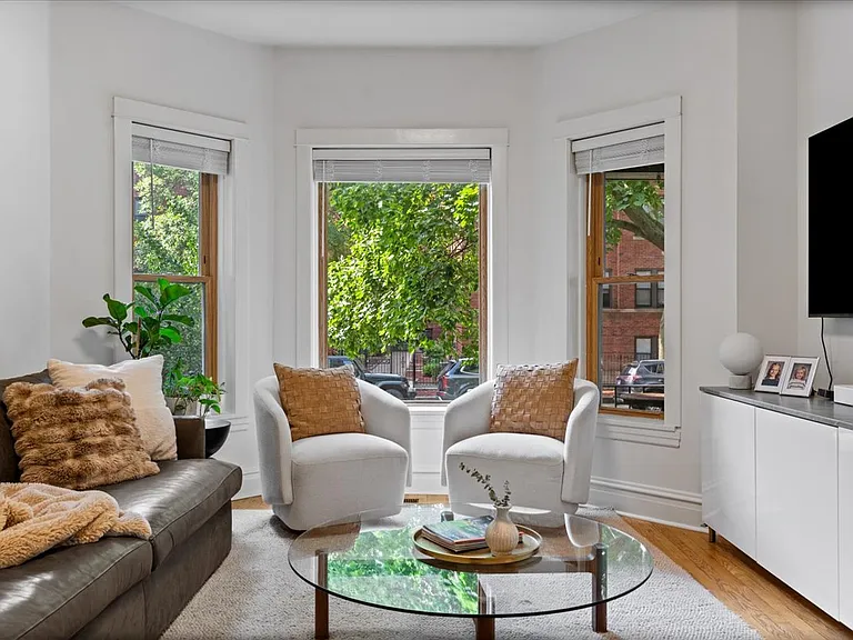 2206 W Eastwood Ave #1 — Photo 3