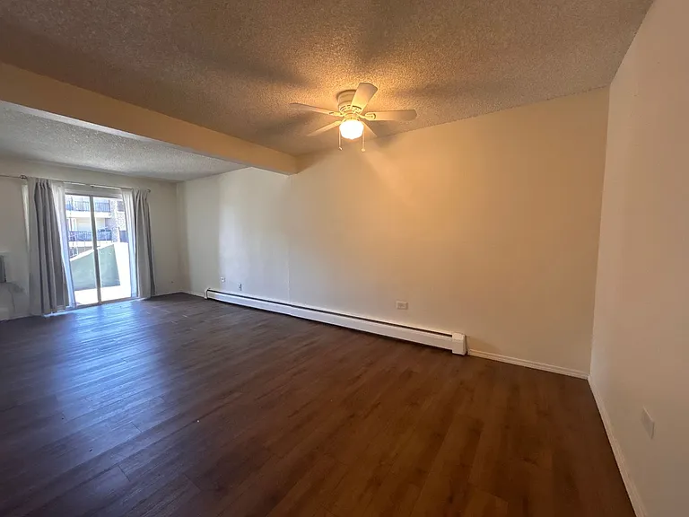 4601 S Lowell Blvd #B — Photo 16