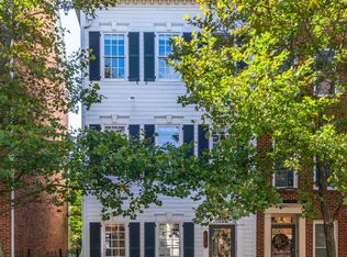 724 Carpenter Rd, Alexandria, VA 22314