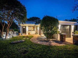 415 SW 20th St, Fort Lauderdale, FL 33315