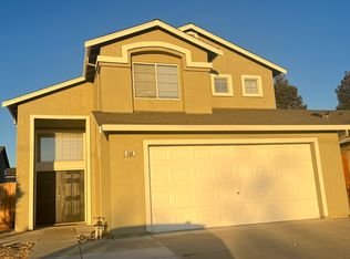 460 N Walnut Ave, Manteca, CA 95336
