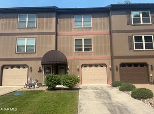 510 S Terrace Dr, Altoona, PA 16602