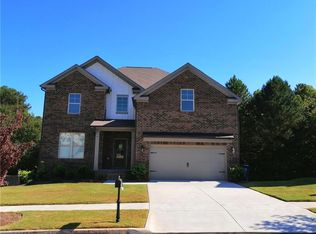 828 Still Hill Ln, Lawrenceville, GA 30045