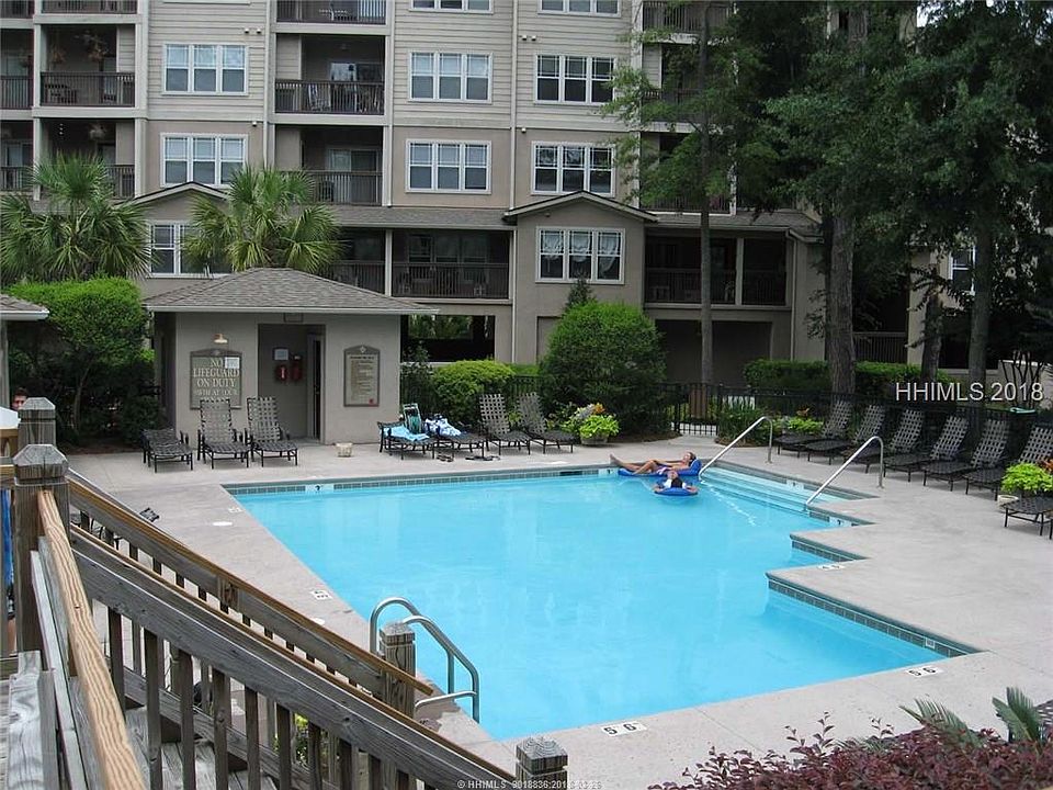 2nd image of 80 Helmsman Way #705