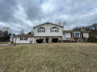 200 Cider Ln, Lewistown, PA 17044