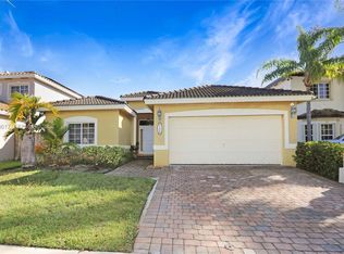 21055 SW 89th Pl, Cutler Bay, FL 33189