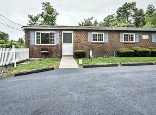 2044 Renton Rd APT 2, Pittsburgh, PA 15239