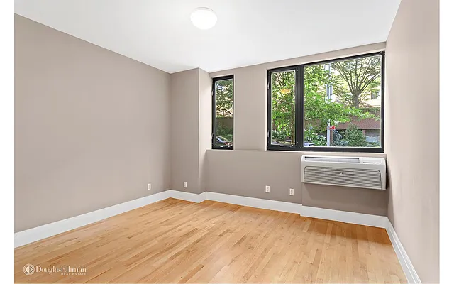 Rented by Douglas Elliman | media 27