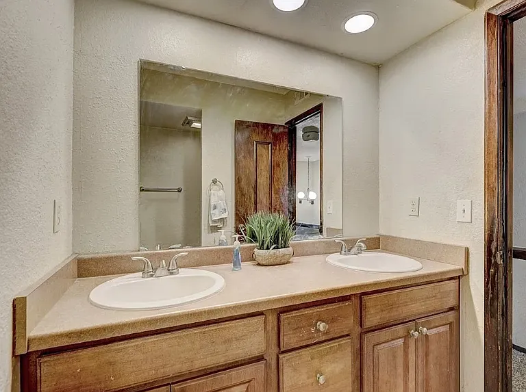 4049 NW 34th St #4049 — Photo 31