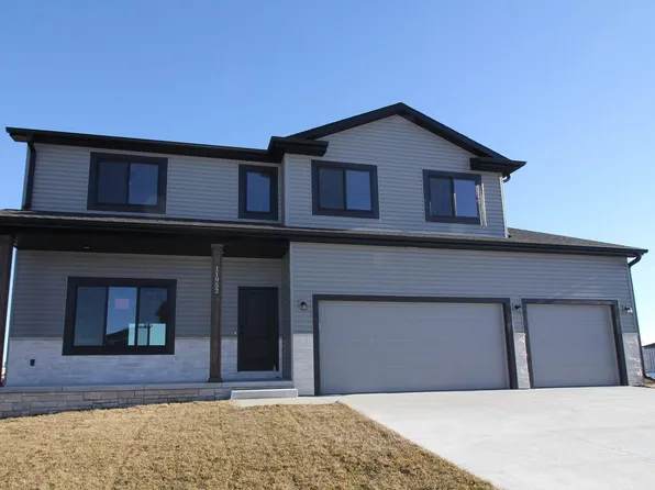 11952 N 144th St, Waverly, NE 68462