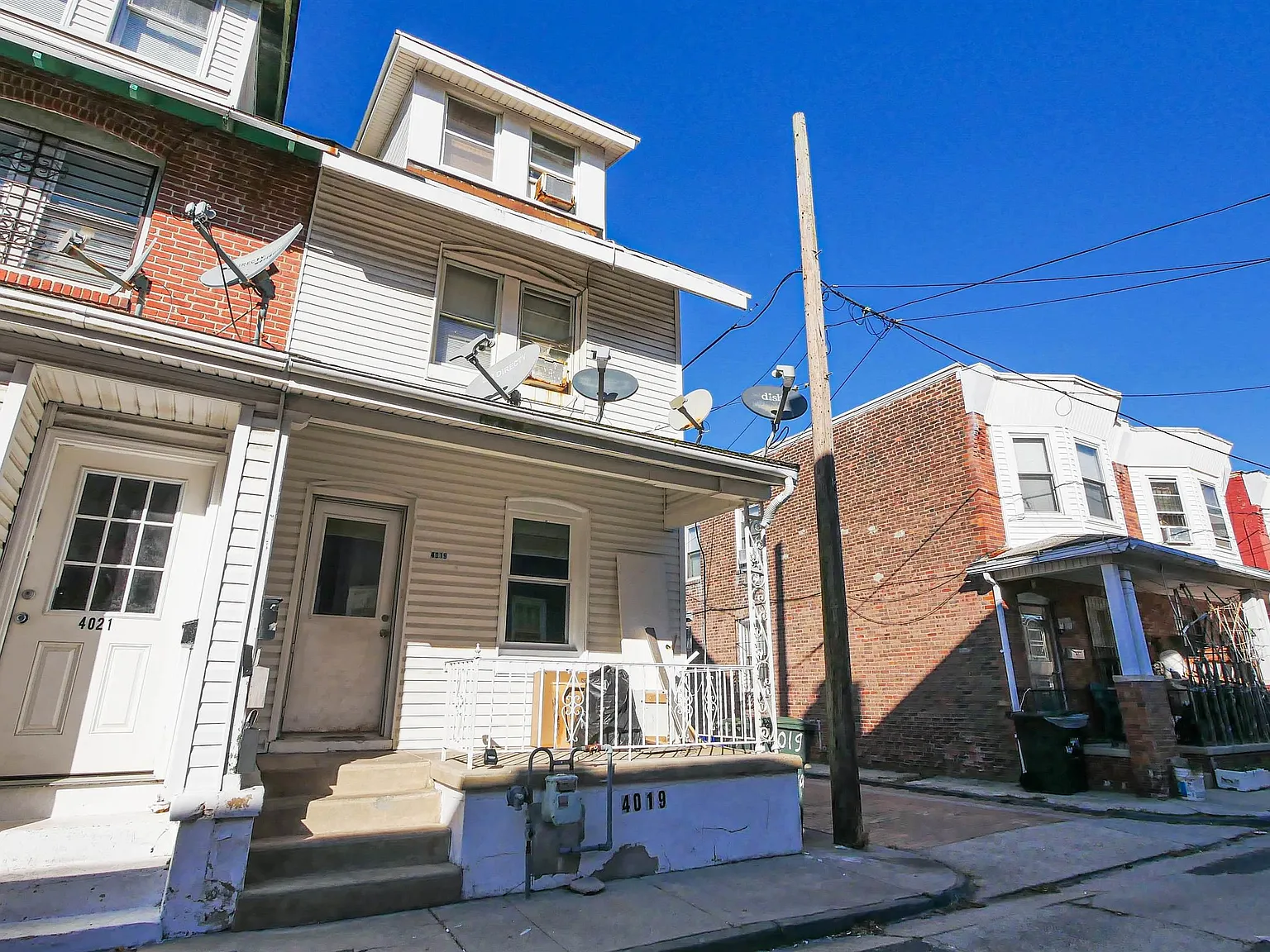1 bed, 1.0 bath, $1,200 — Photo 2