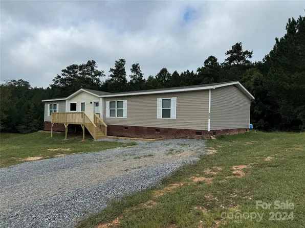 574 Preston Brooks Dr, Catawba, SC 29704