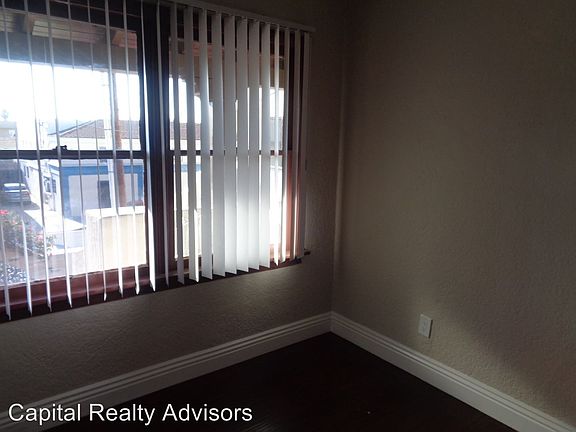 5th image of 1810 E 7th St APT 15