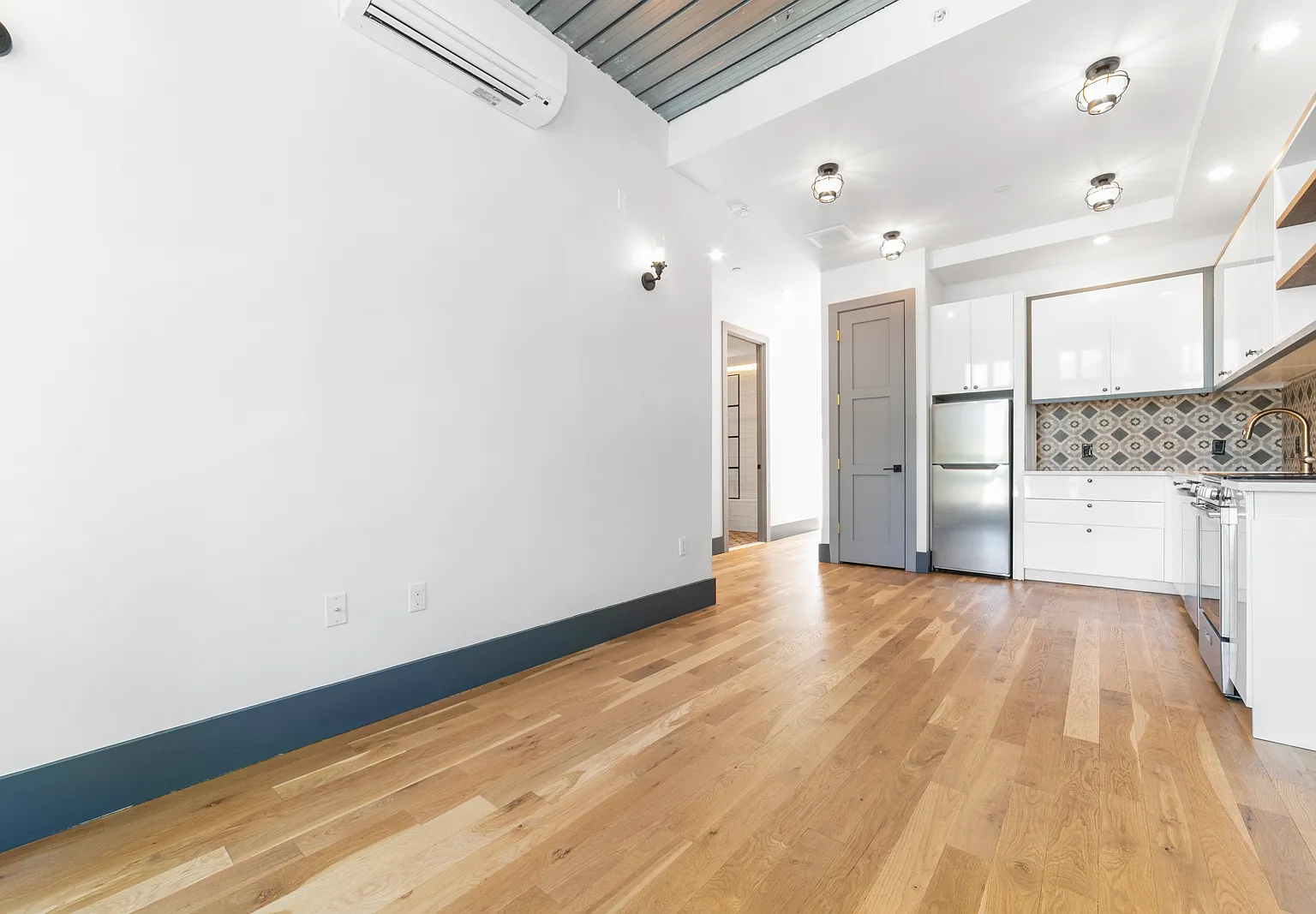412 Evergreen Avenue — Photo 4