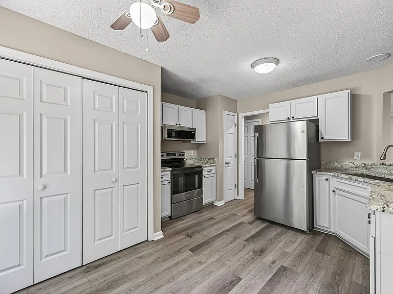 171 Dockside Dr — Photo 11