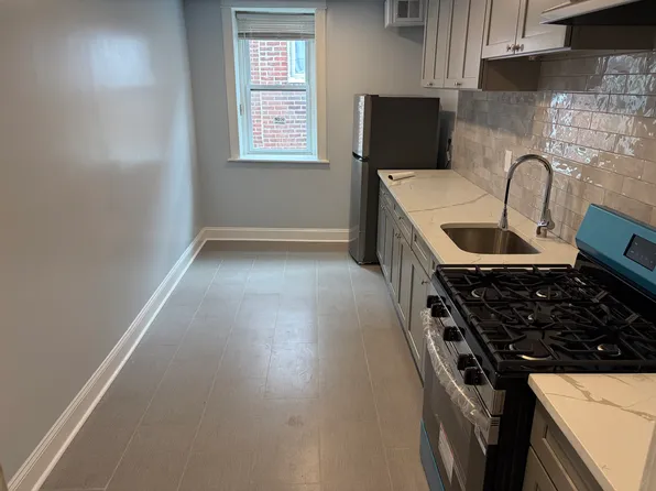 4724 Longshore Ave APT 7, Philadelphia, PA 19135