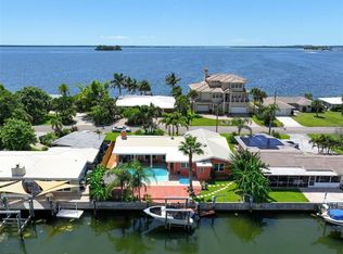 2223 Harbor View Dr, Dunedin, FL 34698