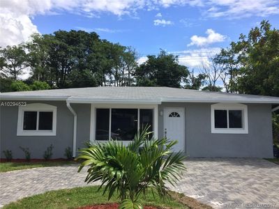 6371 SW 8th St, North Lauderdale, FL, 33068